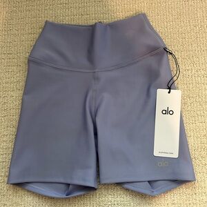 Alo Airlift Energy Short